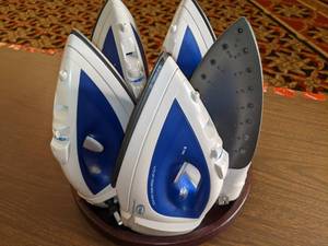 lot 404 image: Lot of (5) Irons w Stand