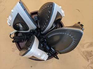 lot 449 image: Lot of (4) Irons w Stand