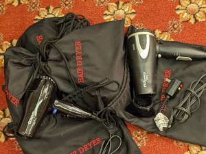 lot 543 image: Lot of 5 Hair Dryers, Conair 1875 andor Registry 1875