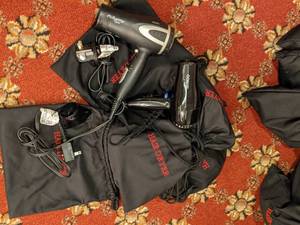 lot 545 image: Lot of 5 Hair Dryers, Conair 1875 andor Registry 1875