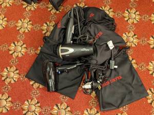 lot 558 image: Lot of 5 Hair Dryers, Conair 1875 andor Registry 1875