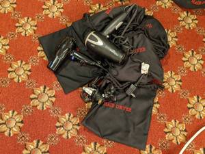 lot 570 image: Lot of 5 Hair Dryers, Conair 1875 andor Registry 1875