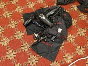 lot 572 image: Lot of 5 Hair Dryers, Conair 1875 andor Registry 1875