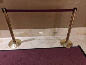 lot 50 image: Retractable Belt Barrier