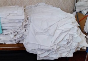 lot 727 image: Collection of White Linens