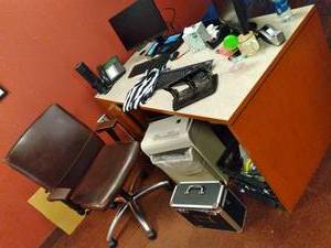 lot 949 image: Office Lot Desk, Chair, Paper Shredder, Phone, Keyboard, & More
