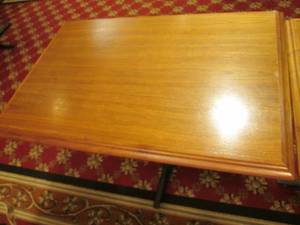 lot 305 image: Small Wooden Rectangular Table