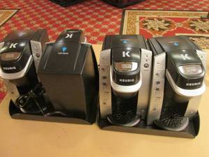 lot 322 image: (Lot of 4) Keurig K-Cup In Room Brewing Systems