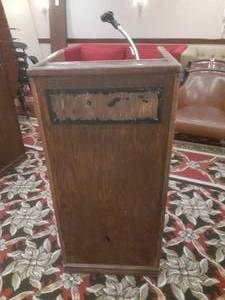 lot 641 image: Classic 3-Tier Podium