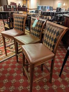 lot 620 image: Lot of 3 Bar Height Chairs