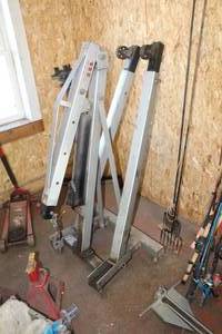 lot 5 image: Engine Hoist 2-Ton