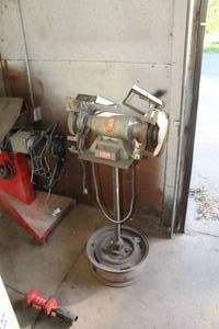 lot 12 image: Blue-Point 7 Bench Grinder  with Stand
