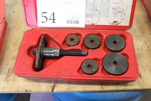 lot 54 image: Universal Disc Brake Caliper Tool  with Plastic Case