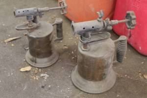 lot 96 image: Lot of (2) Old Torch Cans