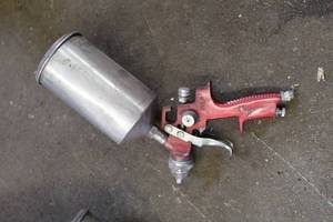 lot 101 image: Pneumatic Sprayer