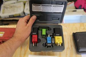 lot 69 image: Mac Tools Relay Test Kit  with Plastic Case