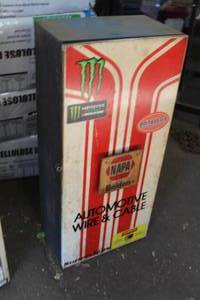 lot 125 image: Metal Shop Cabinet