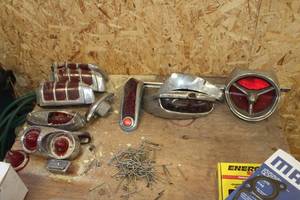 lot 155 image: Lot of (Approximately 11) Vintage 1950s1960s Tail Lights