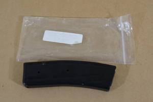 lot 21 image: 30 Round M-1 Carbine Magazine