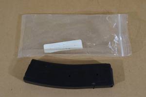lot 22 image: 30 Round M-1 Carbine Magazine