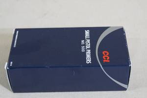 lot 71 image: 1000 CCI No 500 Small Pistol Primers