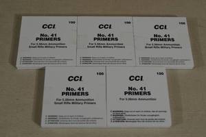 lot 74 image: 500 CCI No 41 Primers for 5.56mm Ammunition