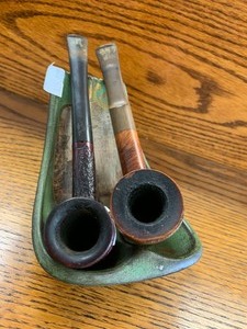 2 Vintage Smoking Pipes wArt Pottery Pipe Holder