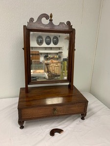 Quality Antique Dovetailed Dresser Vanity or Shaving Mirror