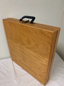 Nice Mid Century 4 Chess Set wWooden Carrying Case