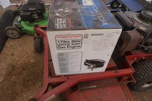 Predator Brand 173 cc Vertical Shaft Gas Engine