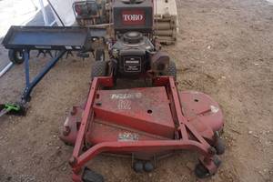 Toro Proline Commercial Walk Behind Lawn Mower