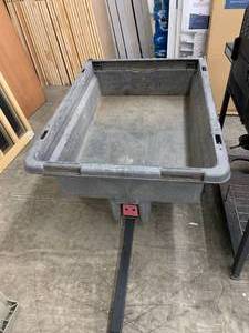 RUBBERMAID TRAILER
