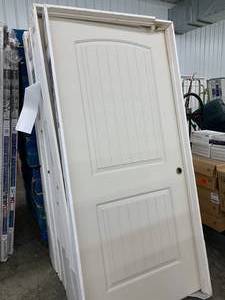 JELDWEN 2 PANEL ROUND TOP PLANK DOOR-LEFT HAND