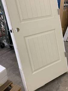 JELDWEN 2 PANEL PLANK ROUND TOP DOOR-LEFT HANDED