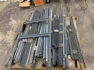 METAL BRACKETS FOR SHELVING