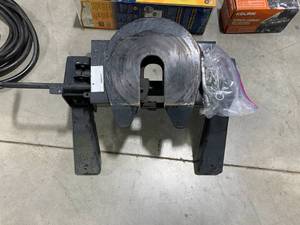 5TH WHEEL HITCH