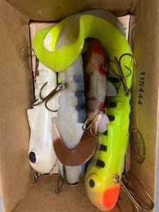 MUSKEY LURES