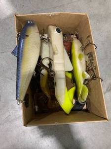 MUSKEY LURES