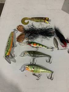MUSKEY LURES
