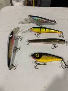 MUSKEY LURES