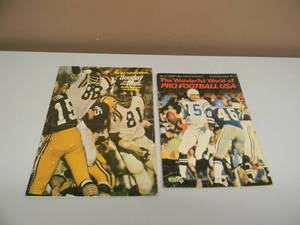 lot 53 image: VINTAGE 1971 SUNDAY AT THE MET MAGAZINE WITH 1971 THE WONDERFUL WORLD OF PRO FOOTBALL MAGAZINE - GREAT SET - SEE PICTURES