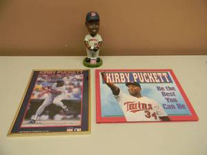 lot 72 image: MINNESOTA TWINS Kirby Puckett MOUNTAIN DEW BOBBLE DOBBLES FIGURE - NICE - W 8 by 10 MLB PHOTO & BOOK - SEE PICTURES