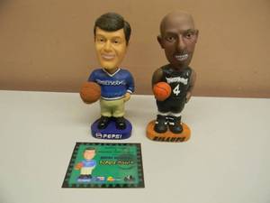 lot 80 image: MINNESOTA TIMBERWOLVES - KEVIN McHALE & CHAUNCEY BILLUPS BOBBLEHEAD FIGURES - NICE SET - SEE PICTURES