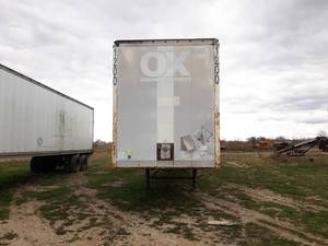 48 Storage Semi Trailer - 1982 Stoughton - No Title - Storage Only