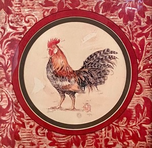 lot 54 image: Rooster Themed Decor