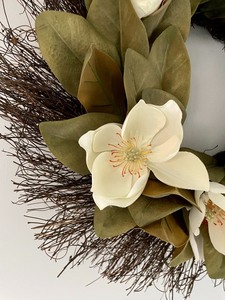 lot 41 image: Decorative Wreath