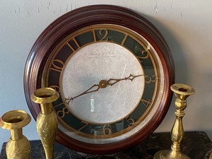 lot 150 image: Home Decor Items
