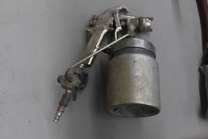 lot 40 image: Binks 19 Pneumatic Sprayer