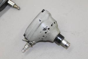 lot 43 image: Porter-Cable PN 650 Pneumatic Palm Sander
