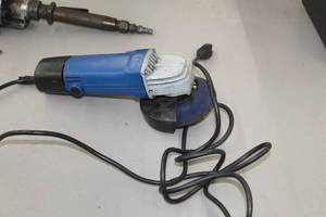 lot 132 image: Grinder
